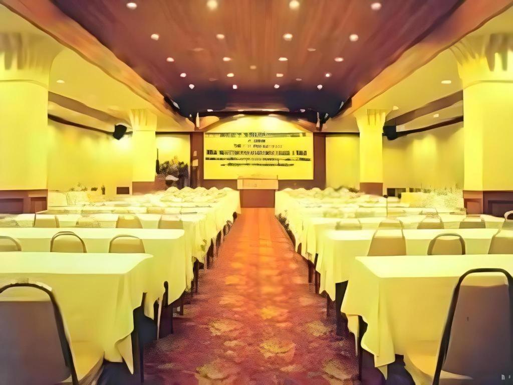 Pailyn Phitsanulok Hotel Exterior foto