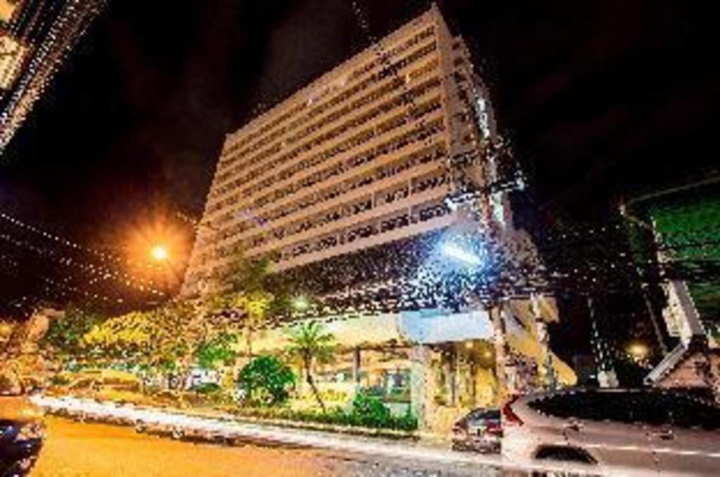 Pailyn Phitsanulok Hotel Exterior foto
